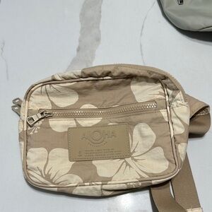 Aloha company Hip Pack